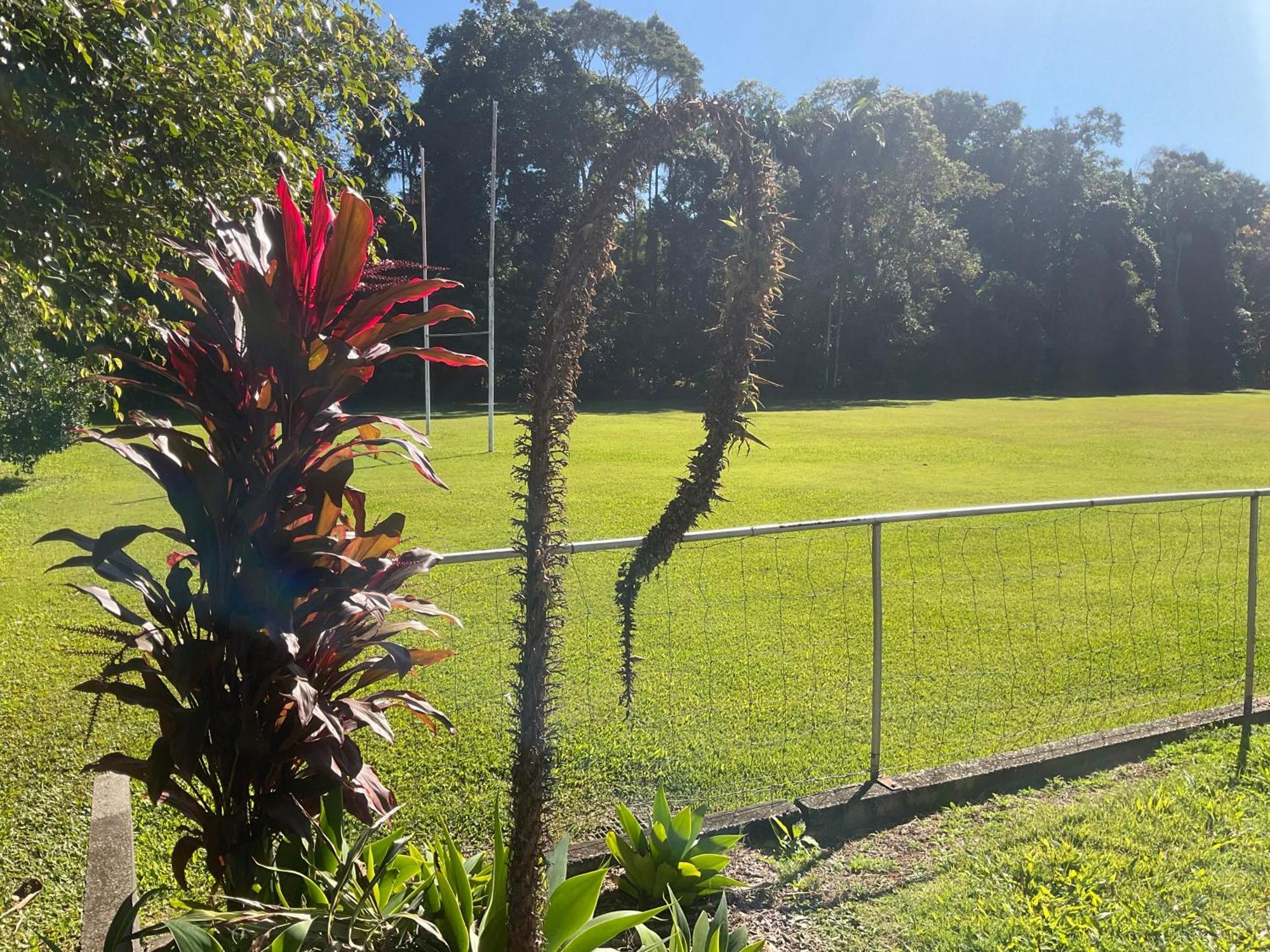 Sunshine Coast Retreat Your Own Private Golf Course Diddillibah Dış mekan fotoğraf